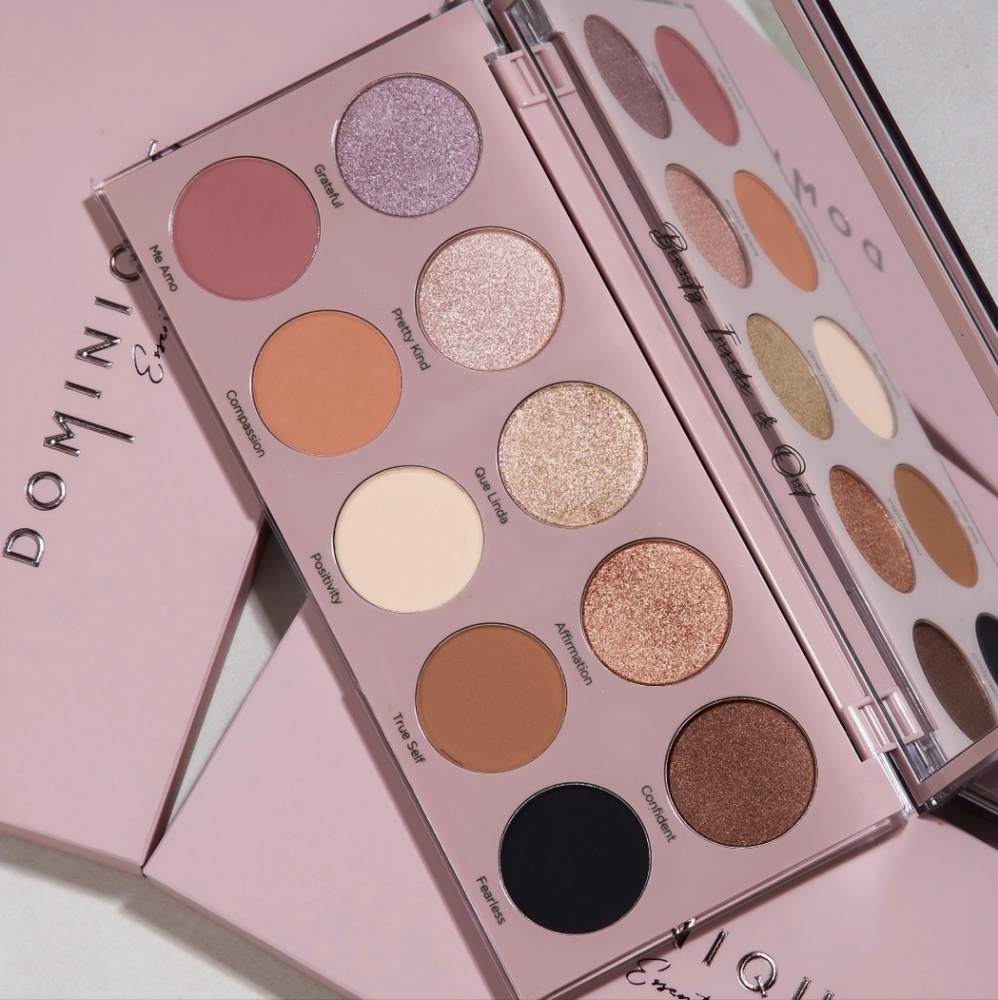 Dominique Essentials Palette